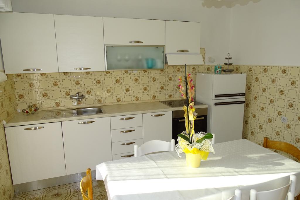 Apartment Parenzana Bibali 65 A 52460-Buje Extérieur photo